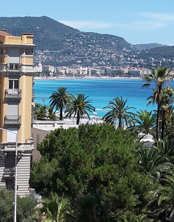 Parvis De La Mer, 50M De La Plage Nice Exteriér fotografie